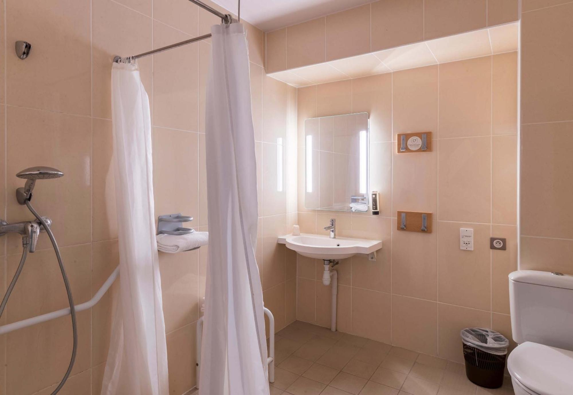 B&B Hotel Troyes Saint-Parres-Aux-Tertres المظهر الخارجي الصورة