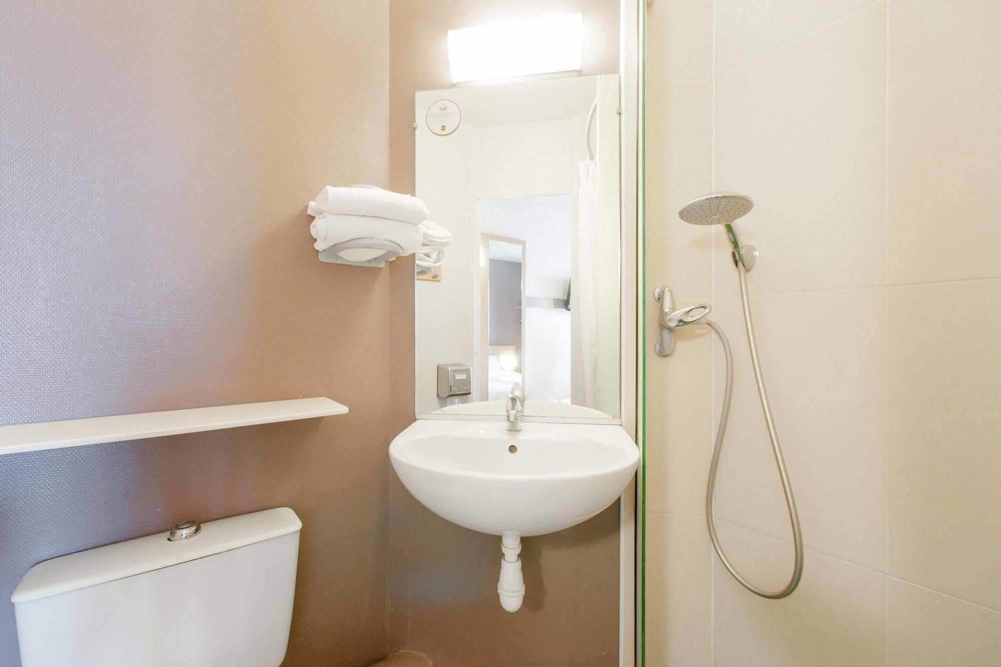 B&B Hotel Troyes Saint-Parres-Aux-Tertres المظهر الخارجي الصورة